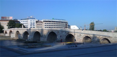 skopje-bridge-2009-w400